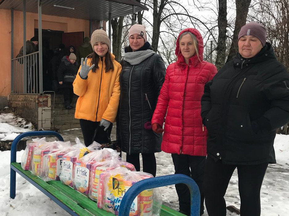 Sunflower Scotland delivering humanitarian aid in Novooleksandrivka