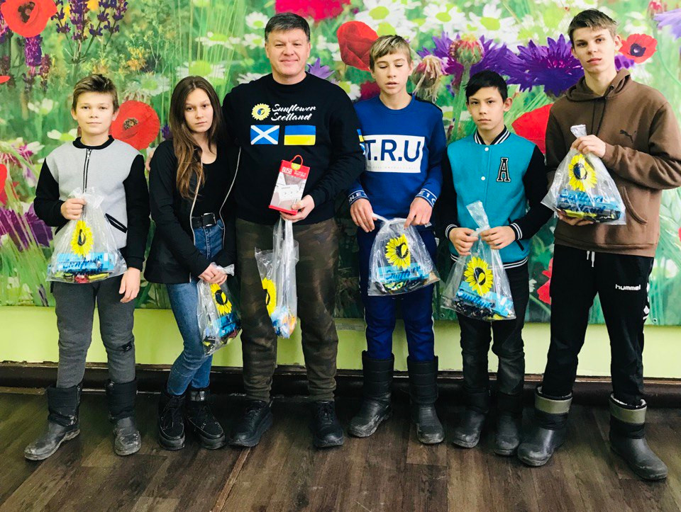 Sunflower Scotland delivers Christmas gifts to orphan kids in Krasnokutsk, Kharkiv Region