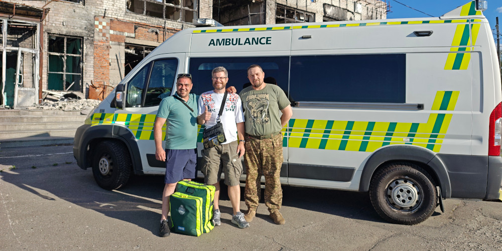Sunflower donates ambulance to Khartiya in Tsyrkuny, Kharkiv