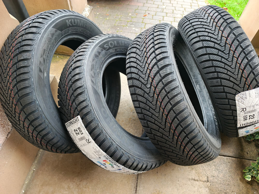 Sunflower donates four all season tyres for Kherson's social taxi