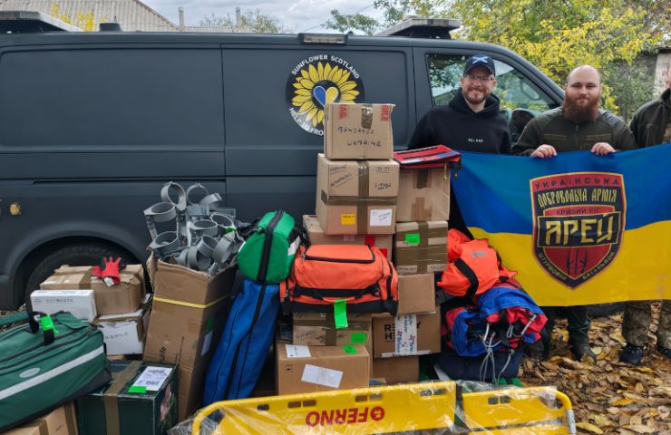Sunflower delivers medical supplies to Arei battalion in Kramatorsk