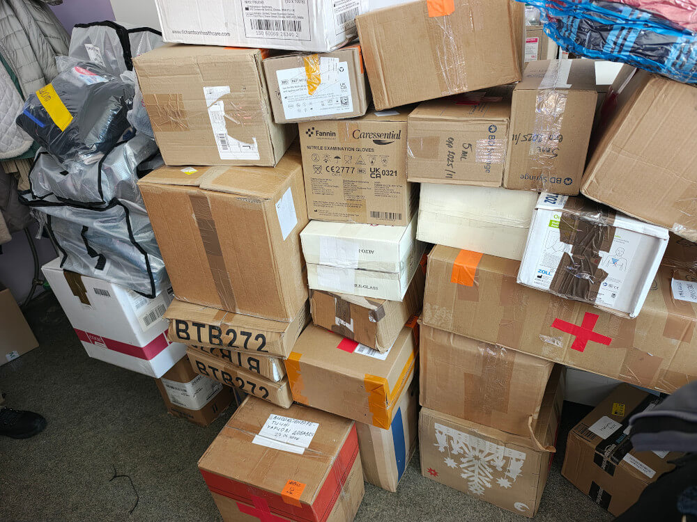 Medical supplies unloaded in hospital in Kharkiv