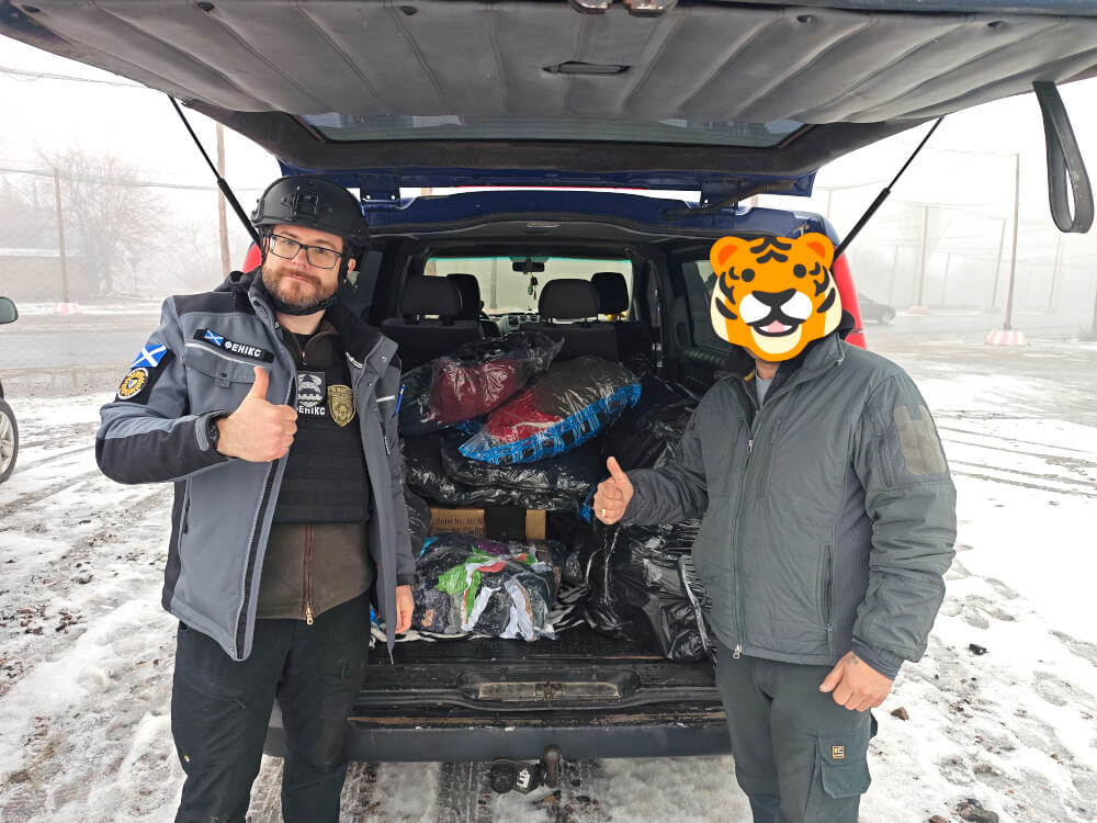 Sunflower Scotland donates warm jackets to soldiers of 34th brigade, Chornobaivka