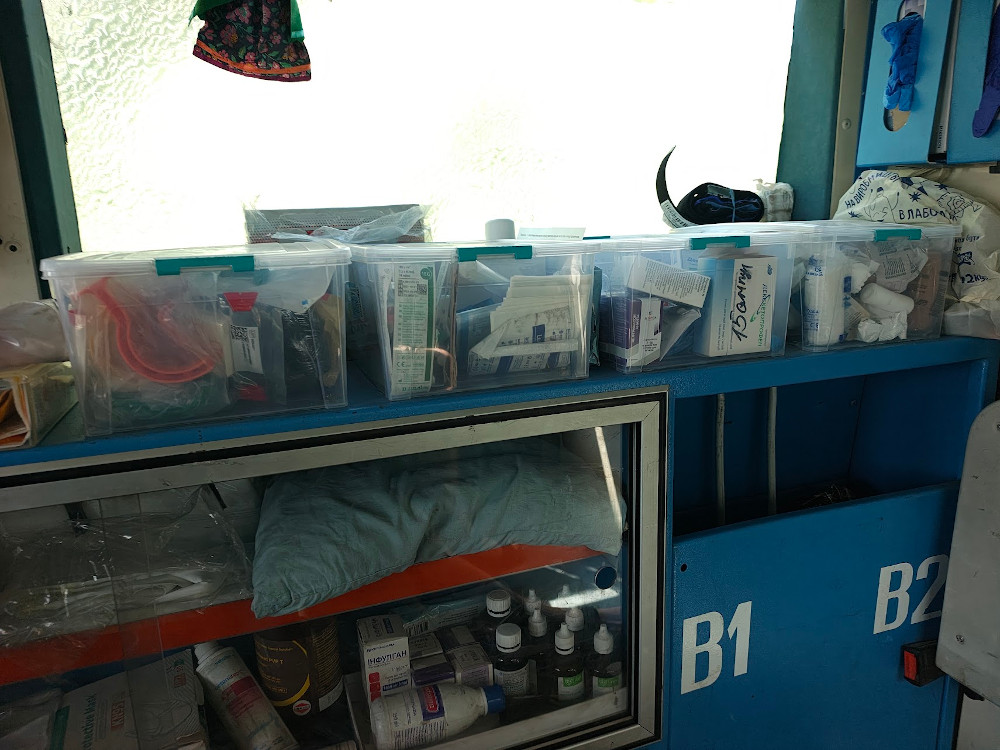 Medical equipment in an ambulance