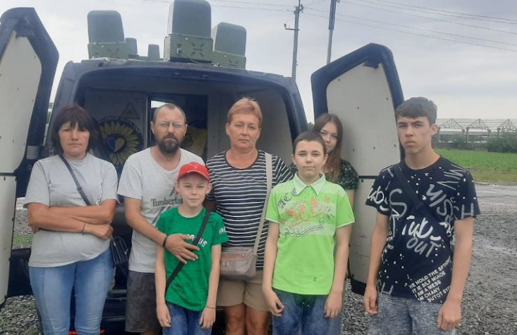 Person evacuated from kill-zone near Kherson in van donated by Sunflower Scotland