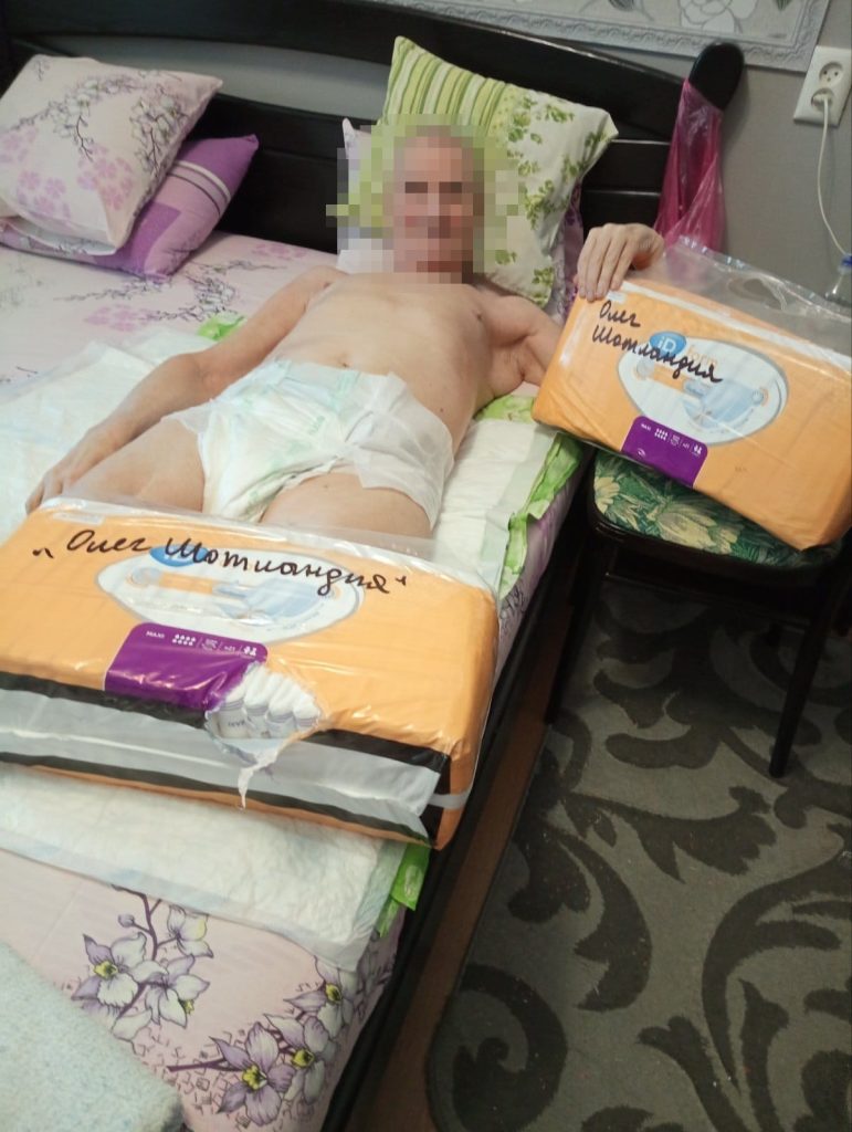 adult nappies from Sunflower Scotland donated to a disabled person in Kherson