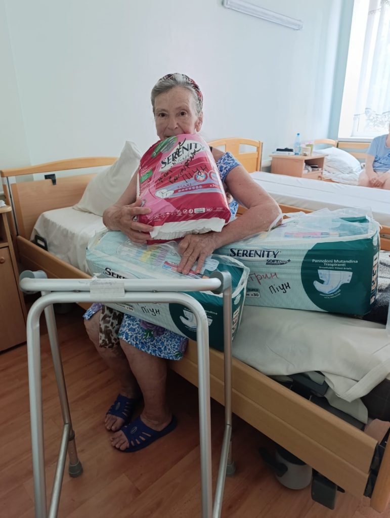 zimmer frame from Sunflower Scotland donated to a disabled person in Kherson